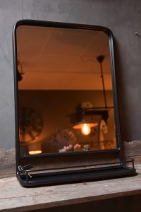 Spiegel Zwart Met Plateau
